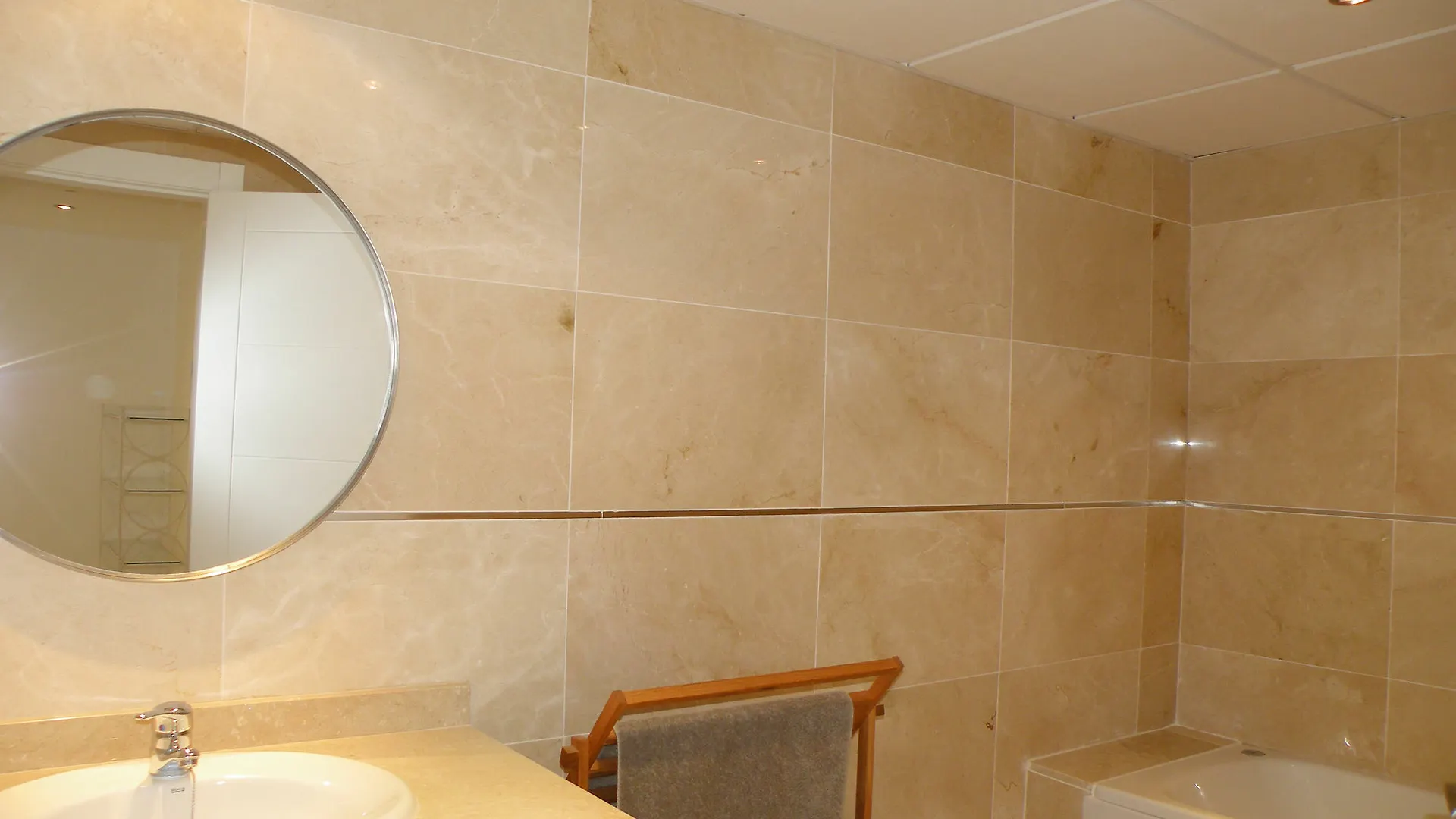 Apartamentos Doña Carmen Málaga 0*,  España